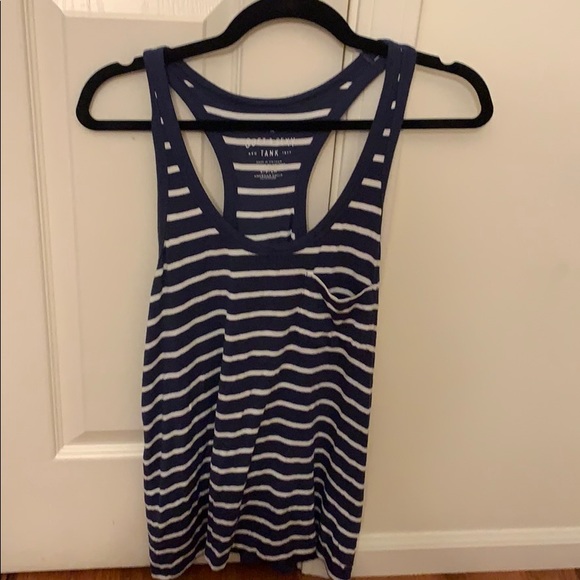 American Eagle Outfitters Tops - American eagle tank